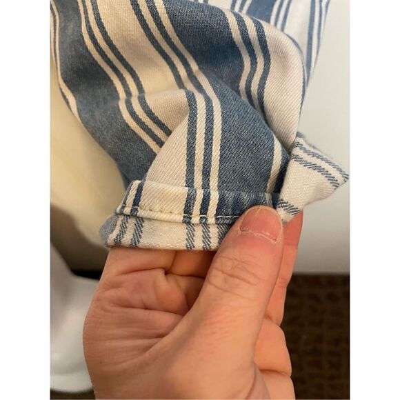 🔴 American Eagle blue and white striped mom jeans size size 6 - Picture 11 of 16